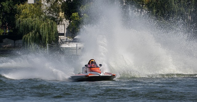 在熙熙攘攘 在熙熙攘攘